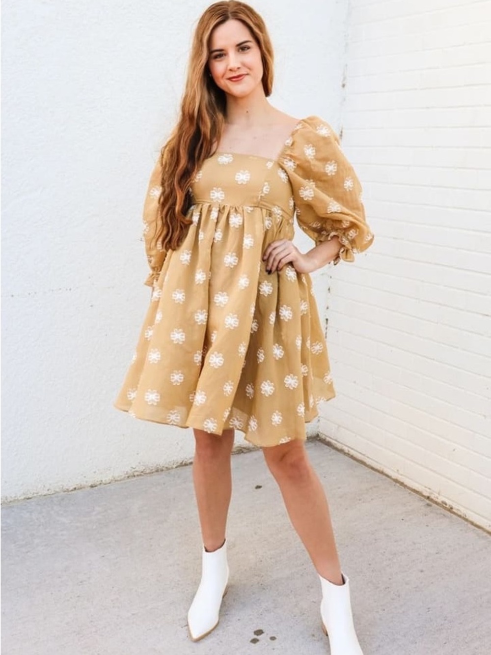 Storia Honey Gold Floral Appliqué Babydoll Mini Dress Puff Sleeve Medium